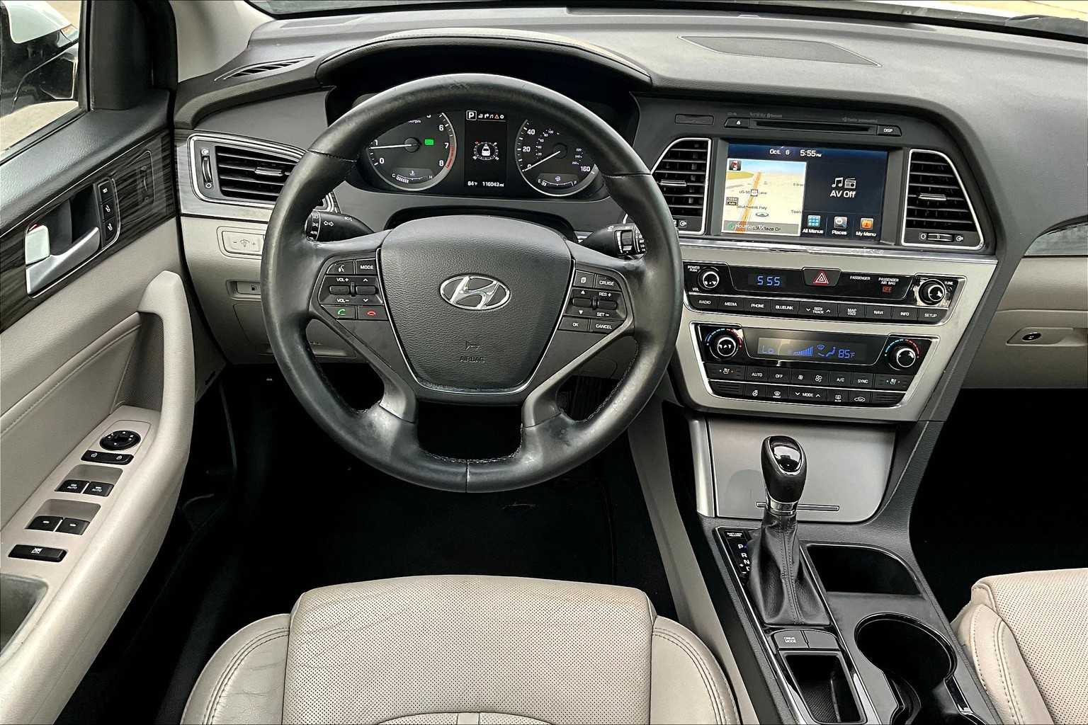 2015 Hyundai Sonata Limited photo 4