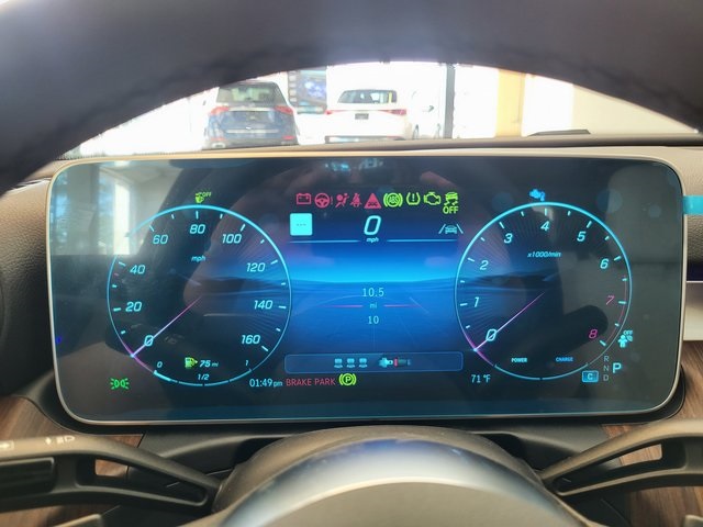 2025 Mercedes Benz C 300 photo 19
