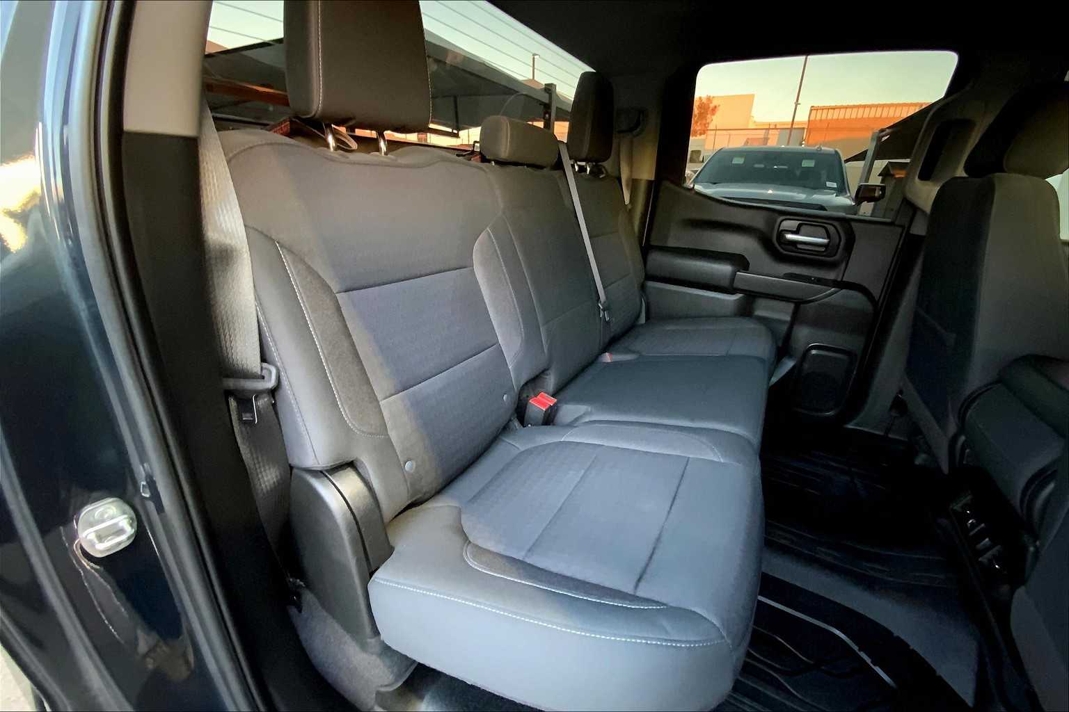 2020 Chevrolet Silverado 1500 LT photo 19