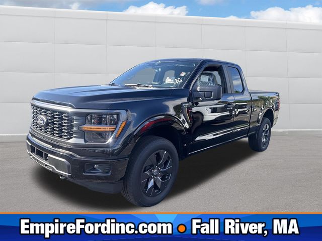 2025 Ford F-150 STX's photo