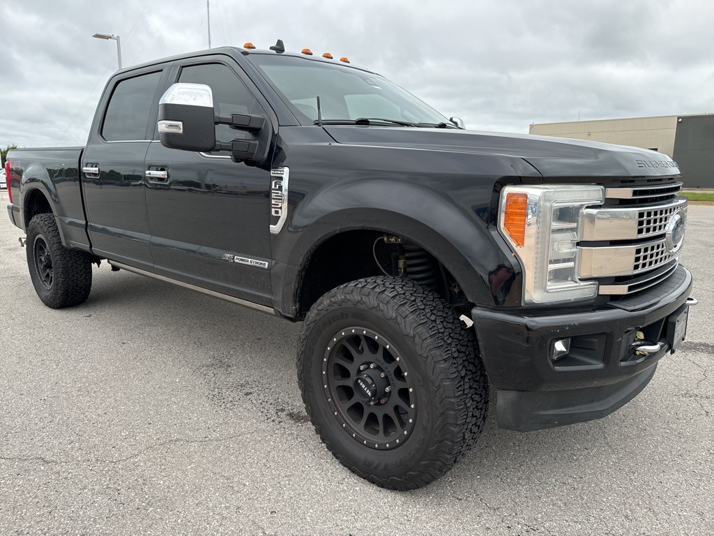 2019 Ford F-250 photo 2