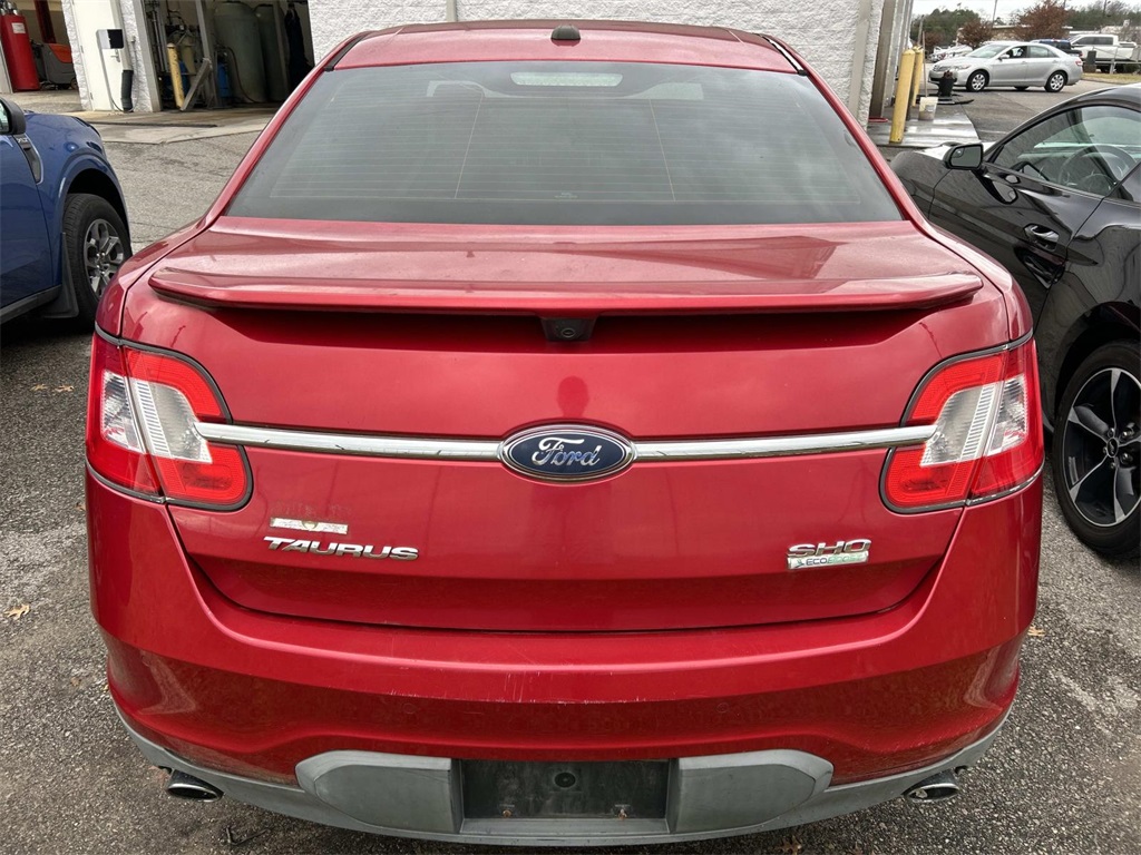 2010 Ford Taurus SHO photo 2