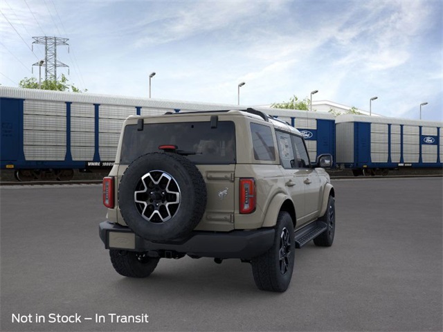 2025 Ford Bronco Outer Banks photo 8