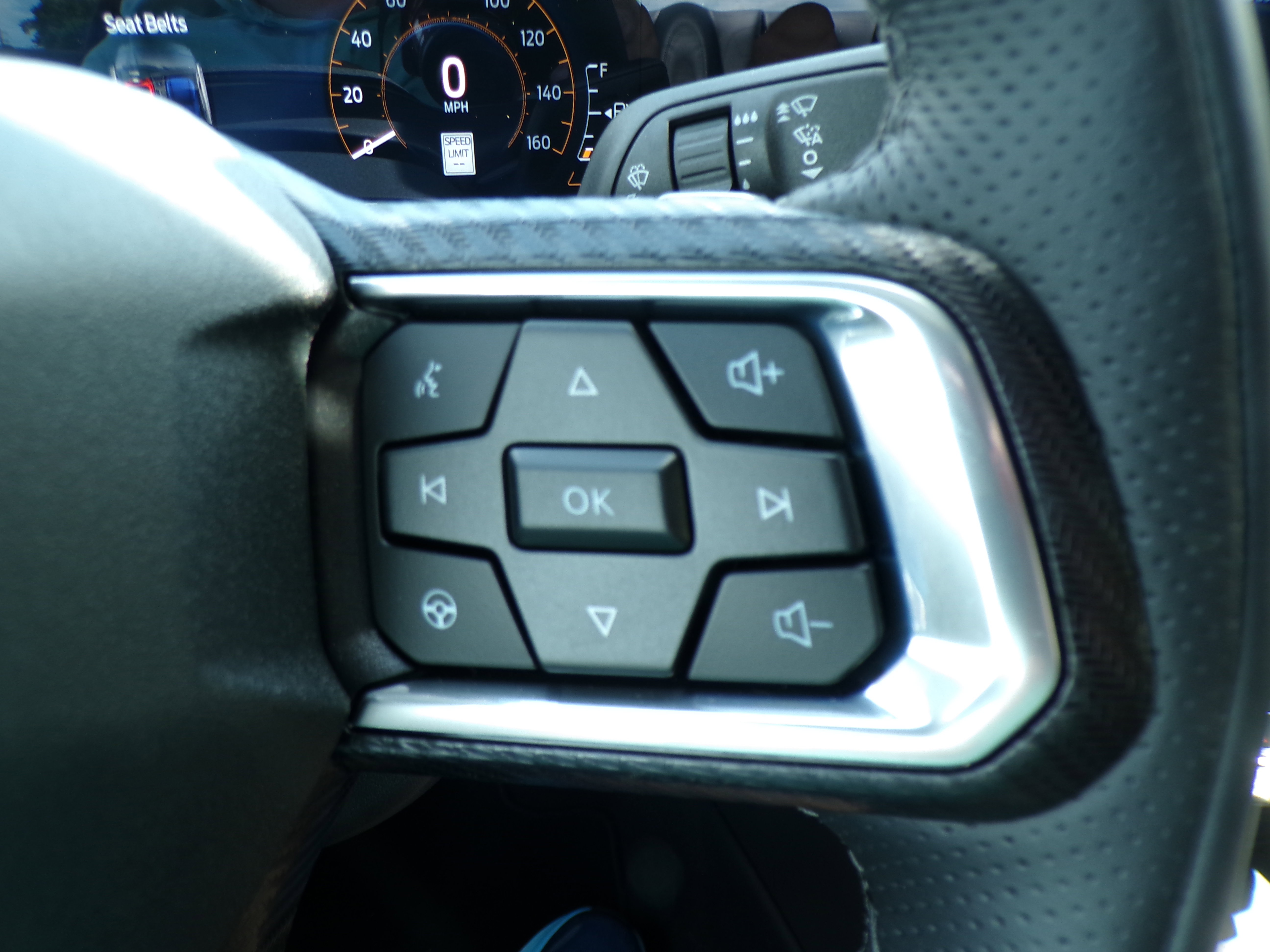 2025 Ford Mustang GT Premium photo 2