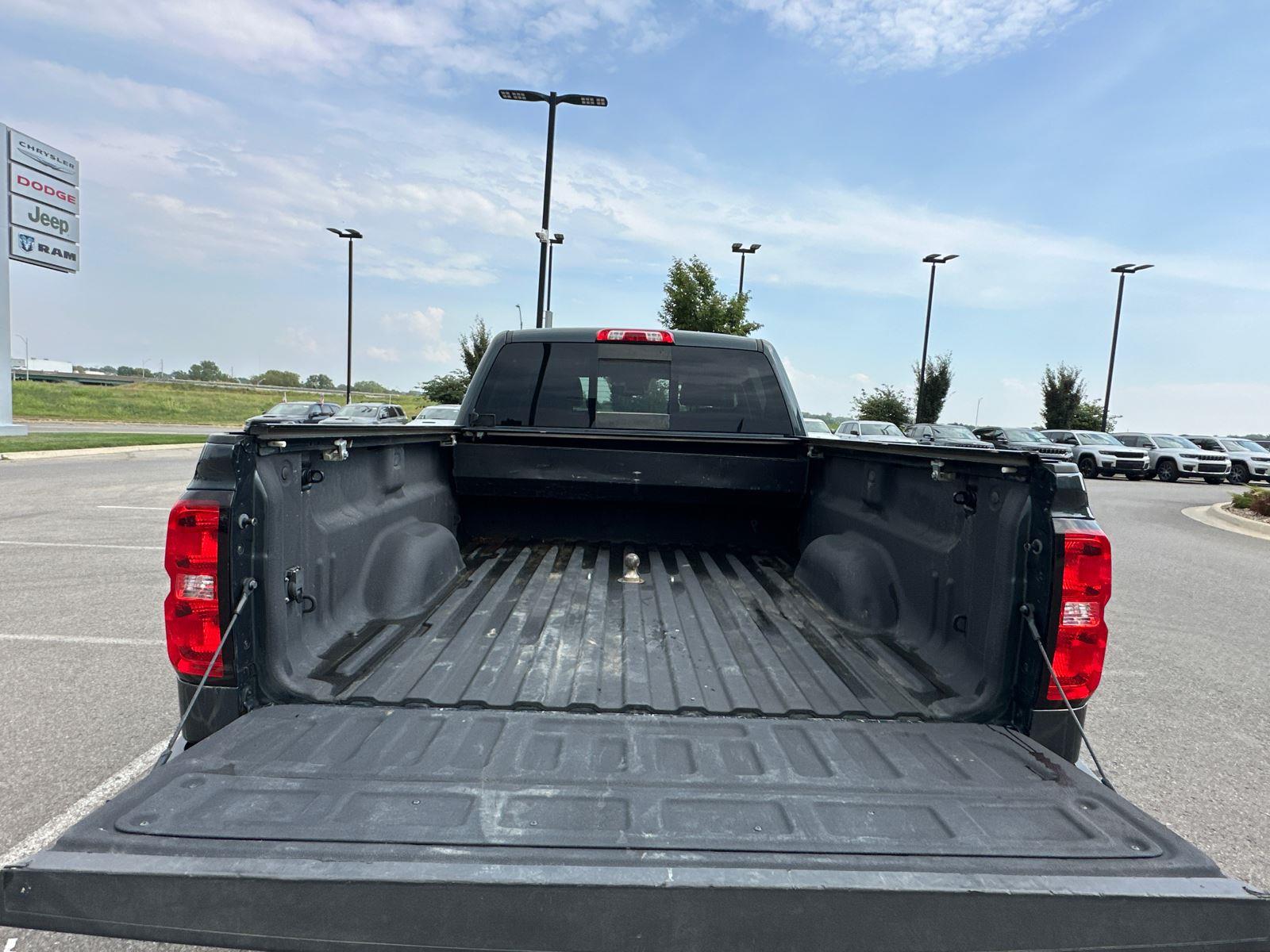 2019 Chevrolet Silverado 2500HD High Country photo 2