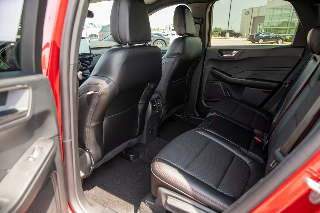 2025 Ford Escape ST-Line photo 20