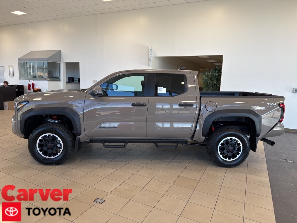 2026 Toyota Tacoma TRD Sport's photo