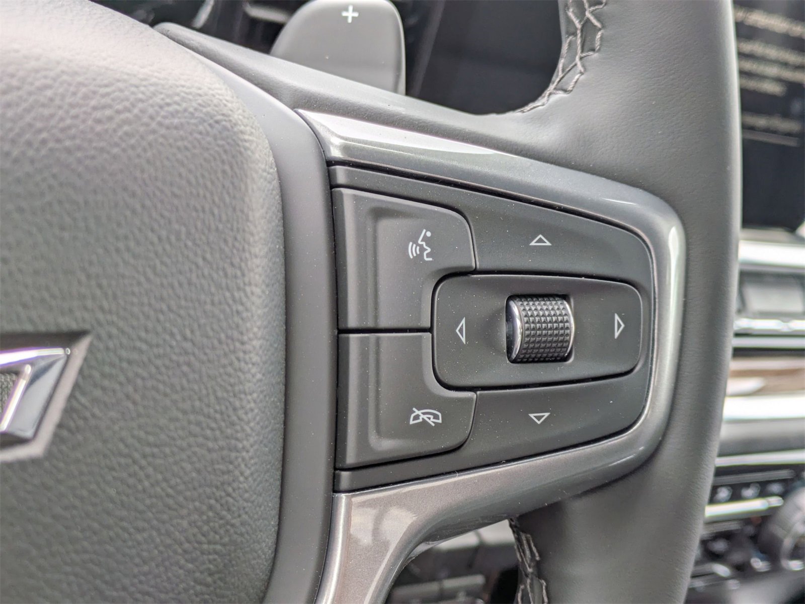 2025 Chevrolet Silverado 1500 RST photo 26