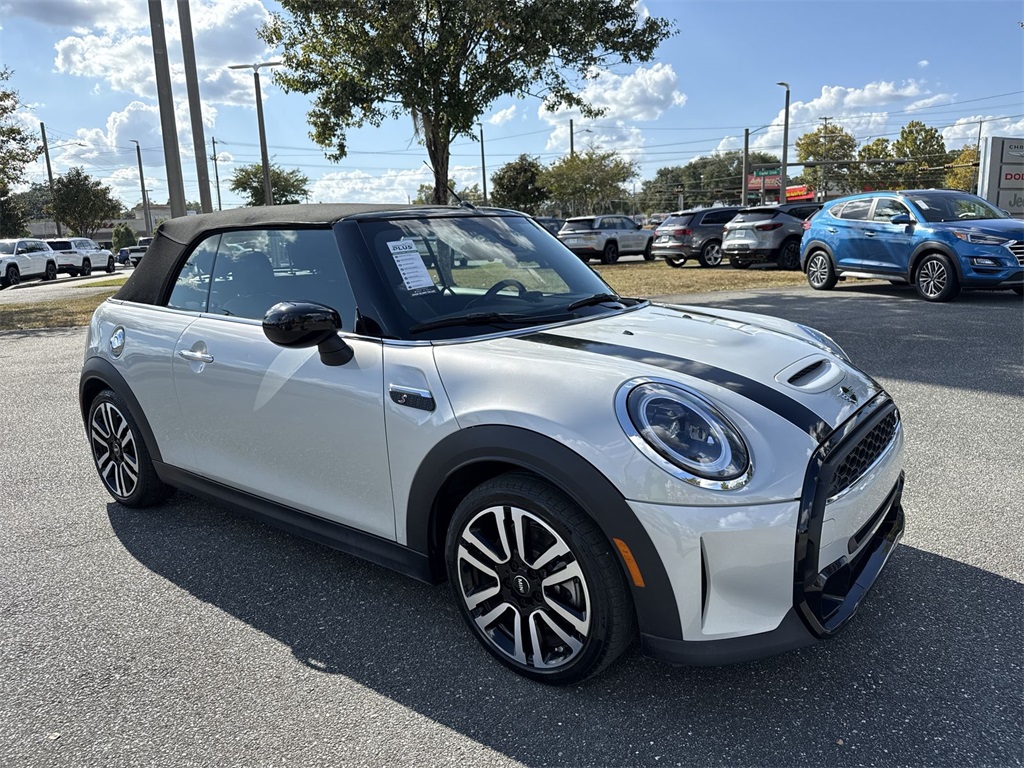 2023 MINI Convertible S