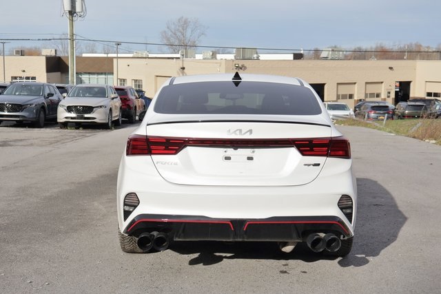 2022 Kia Forte GT-Line photo 4