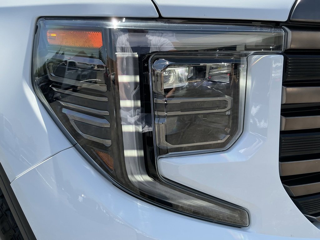 2023 Gmc Sierra 1500 AT4X photo 12