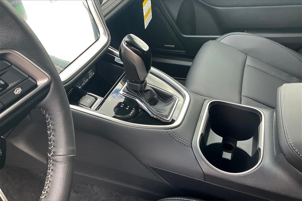 2025 Subaru Outback Limited photo 7