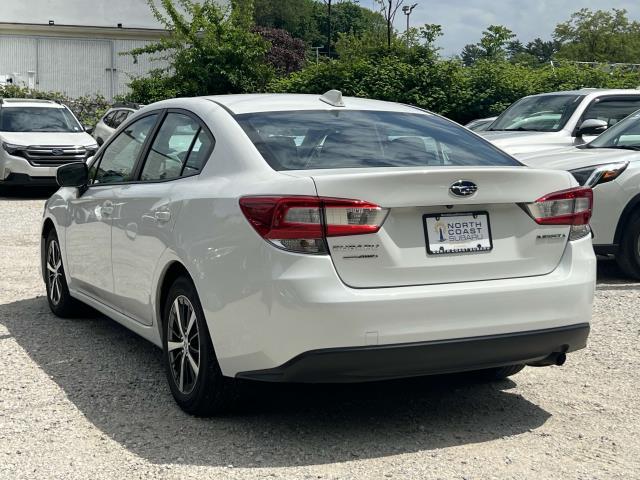 2023 Subaru Impreza Premium photo 3