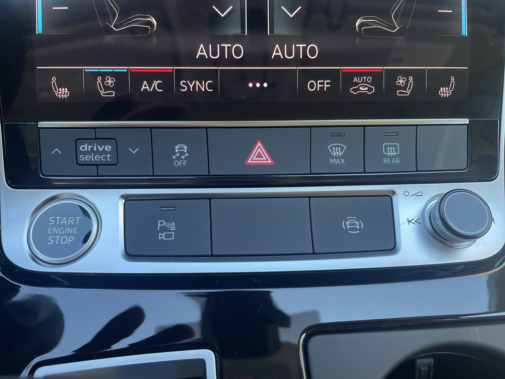 2025 Audi Q7 45 Premium Plus photo 31