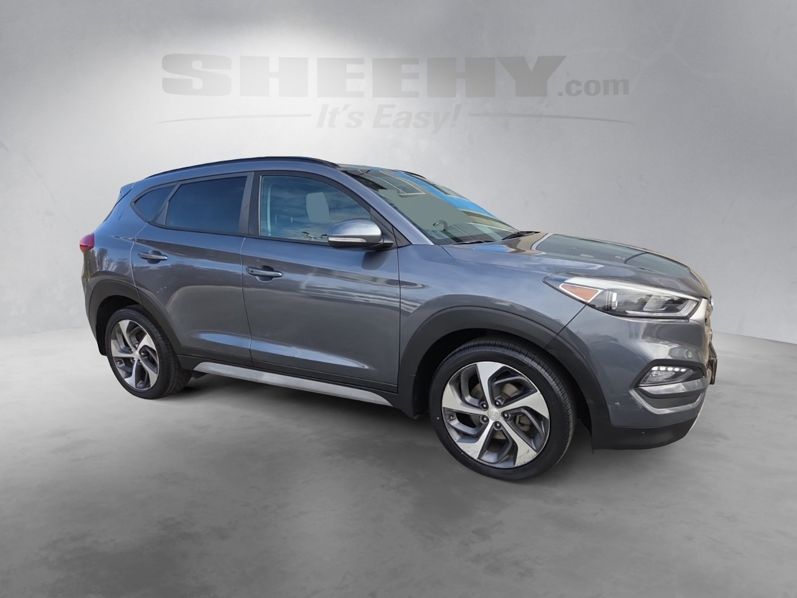 2018 Hyundai Tucson Value photo 2