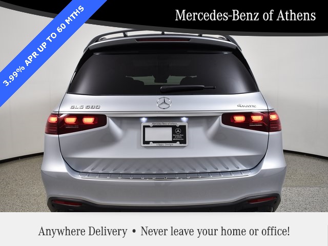 2025 Mercedes Benz GLS 580 4MATIC photo 3