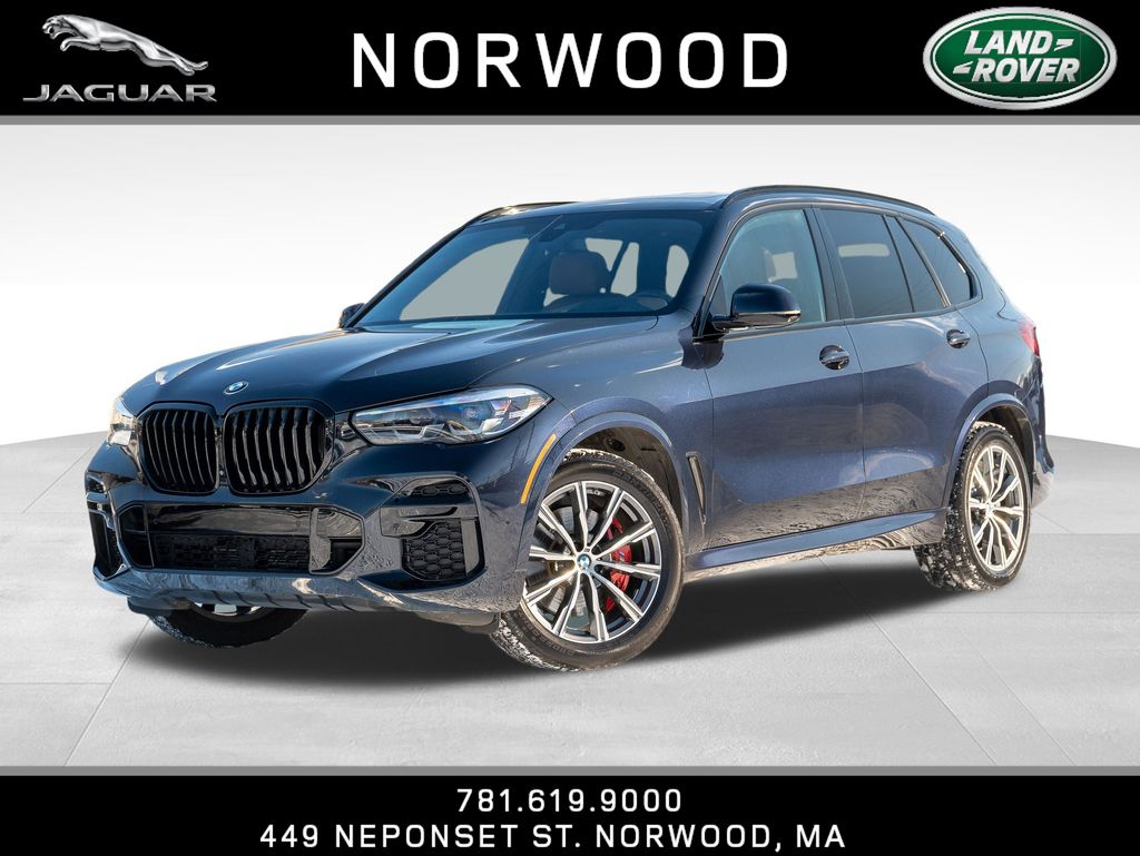 2022 BMW X5 40i's photo
