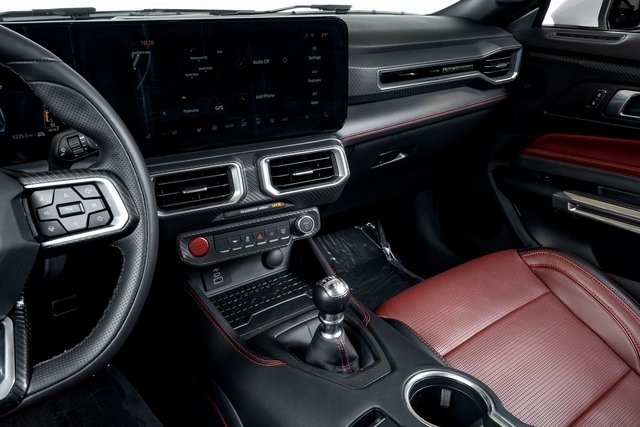 2024 Ford Mustang GT Premium Convertible photo 21