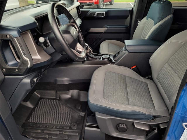 2022 Ford Bronco Outer Banks photo 27