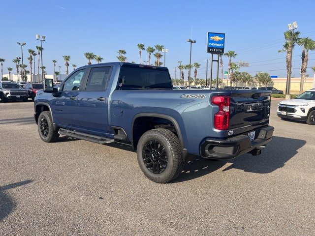 2025 Chevrolet Silverado 2500HD Custom photo 5