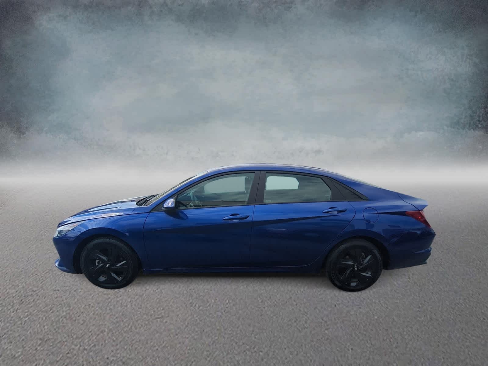2022 Hyundai Elantra SEL Convenience photo 5
