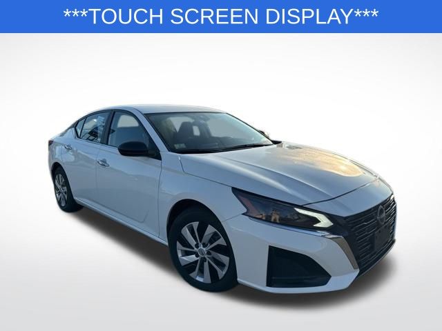 2024 Nissan Altima 2.5 S photo 6