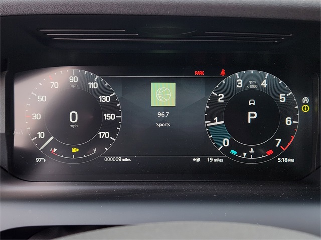 2025 Land Rover Discovery Sport S photo 7