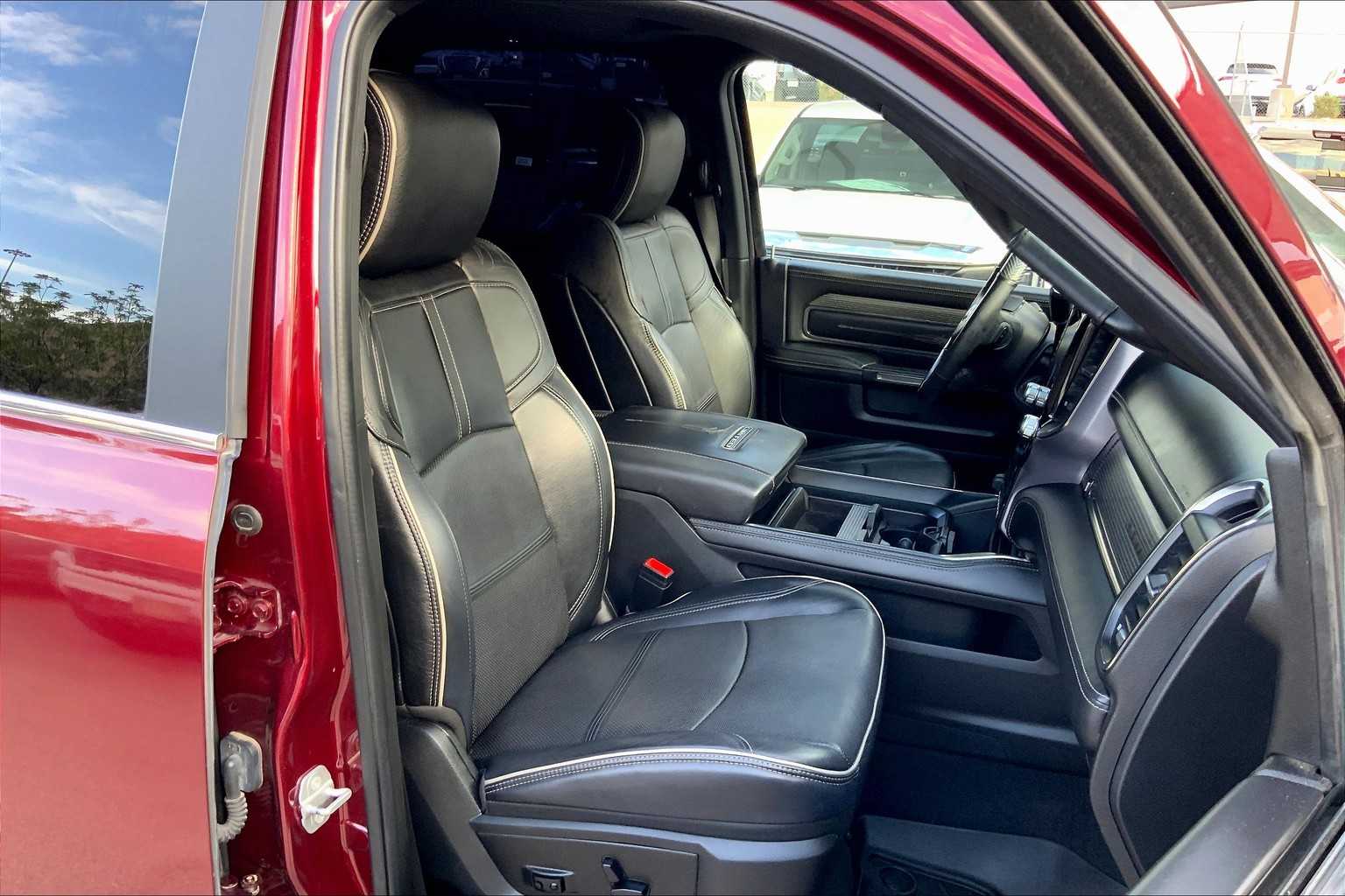 2020 Ram 3500 Limited photo 7