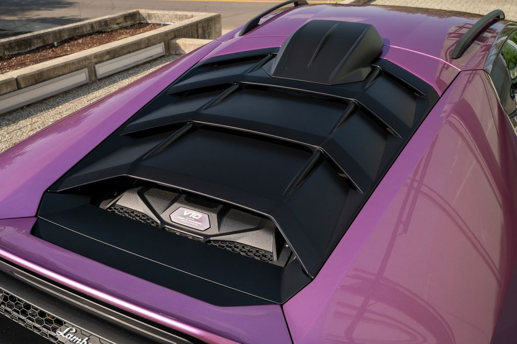 2024 Lamborghini Huracan Sterrato photo 14