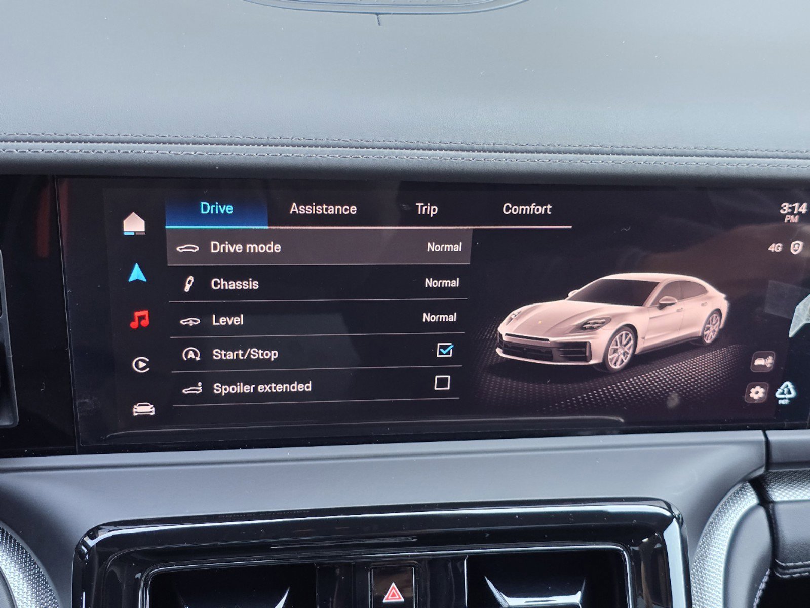 2024 Porsche Panamera 4 photo 17