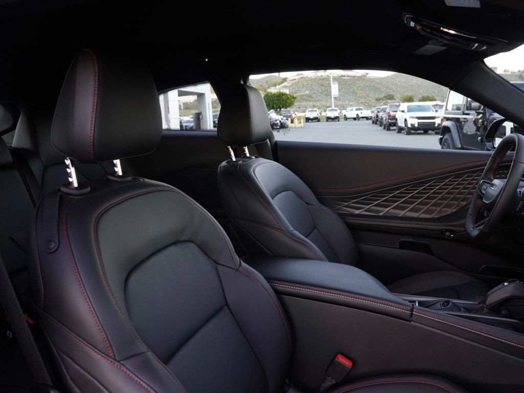 New 2026 Diamond Black Crystal Pearlcoat Dodge R/T Scat Pack image 21