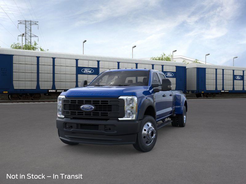 2026 Ford F-450 photo 2