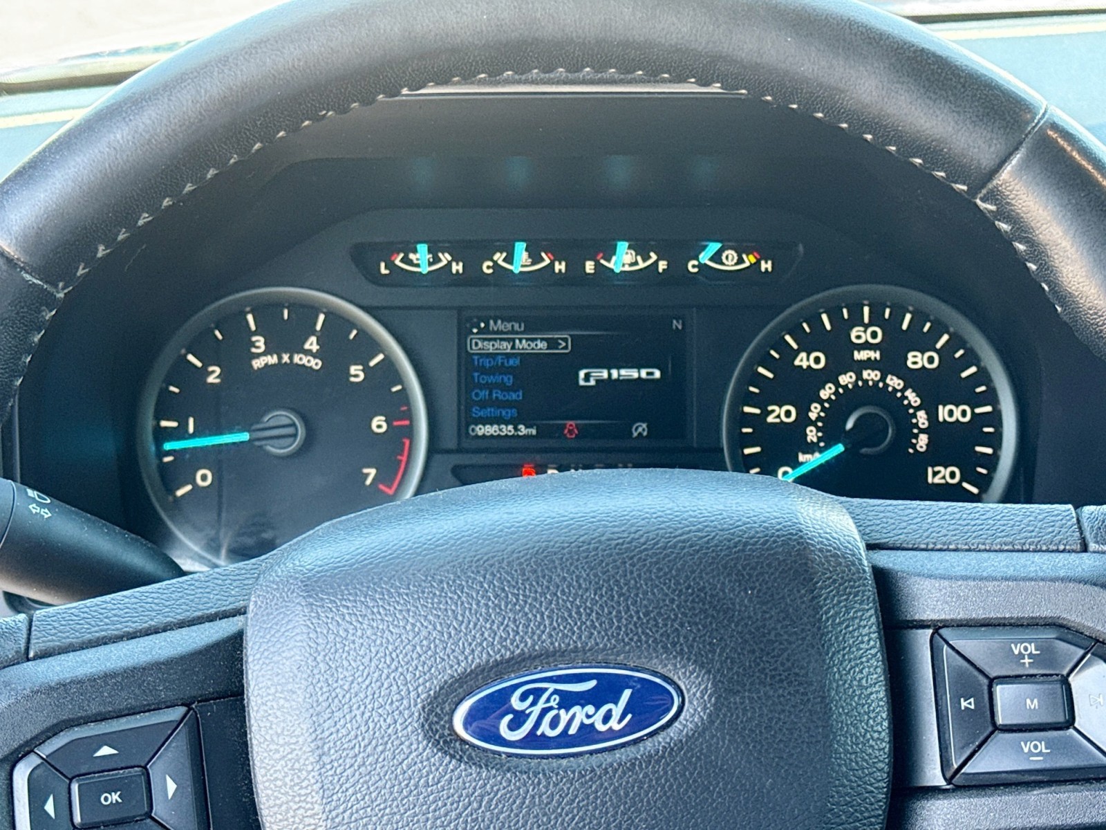 2019 Ford F-150 XLT photo 11