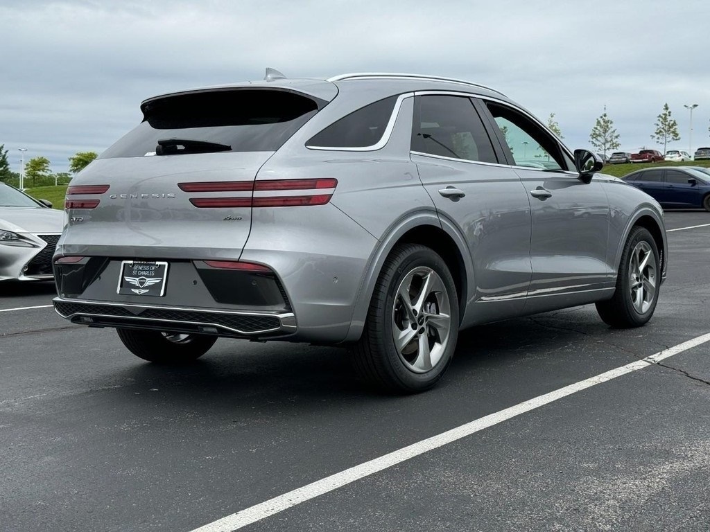 2026 Genesis GV70 2.5T Advanced photo 2