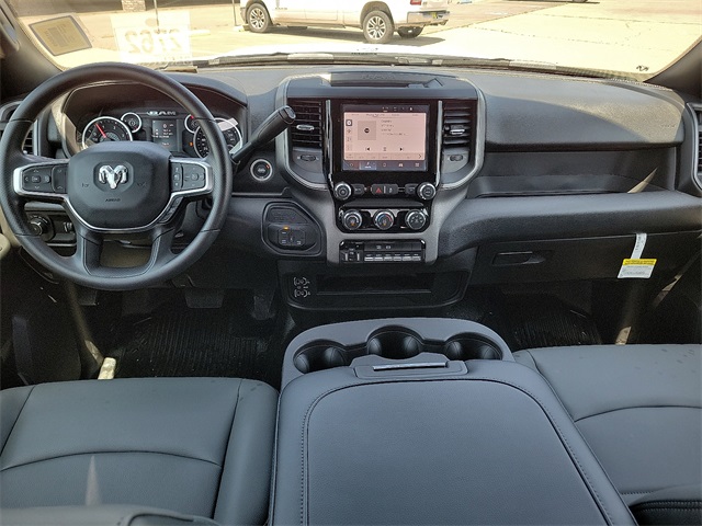 2025 Ram 3500 Tradesman photo 9
