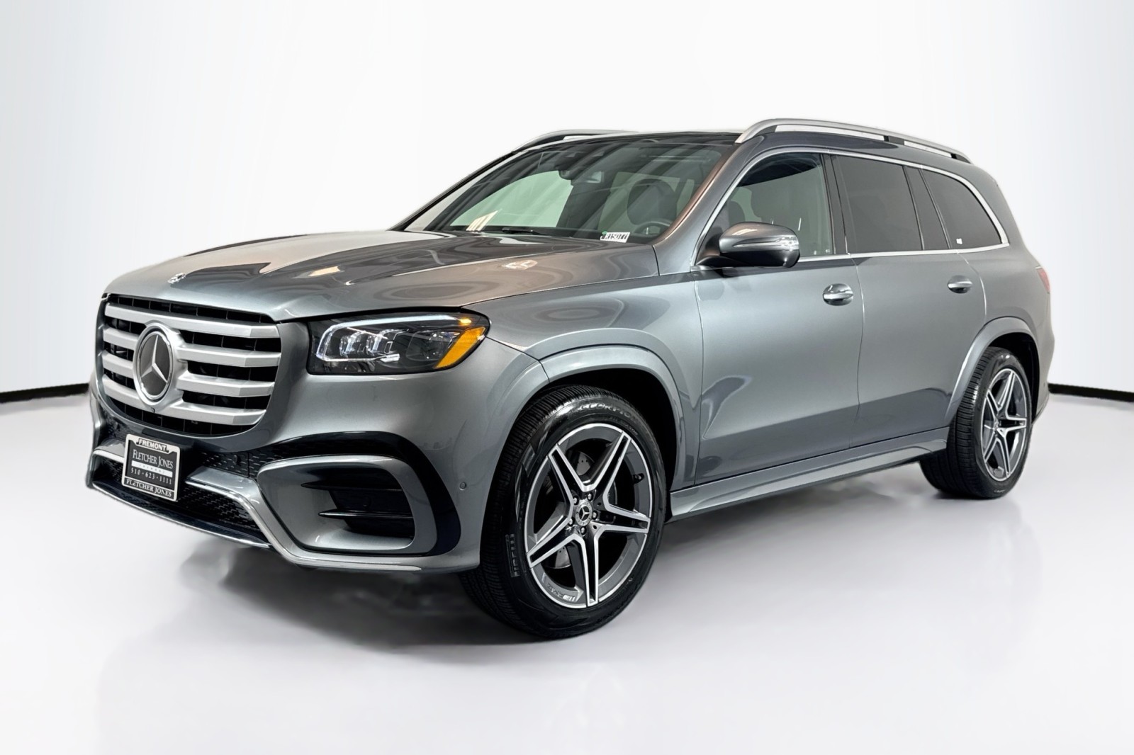 2025 Mercedes-Benz GLS Base's photo