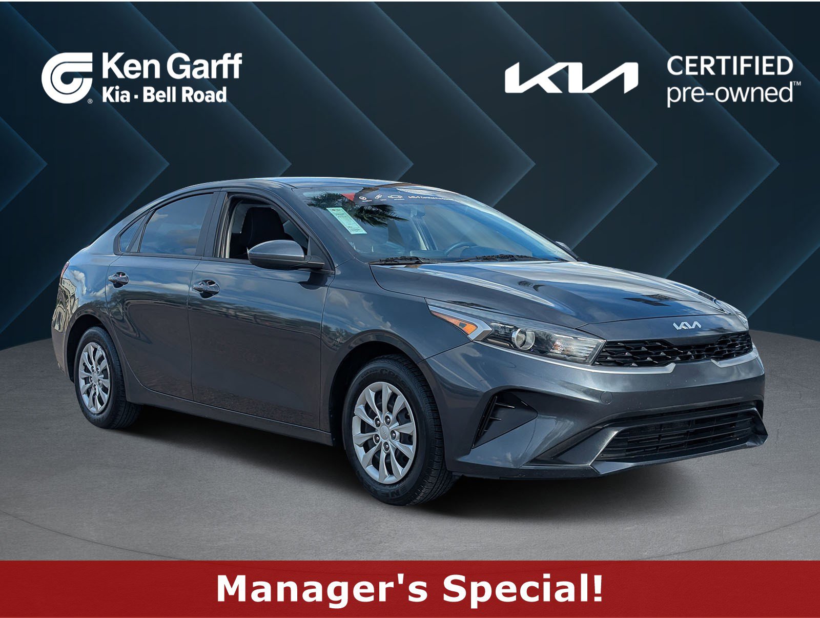 2022 Kia FORTE FE's photo