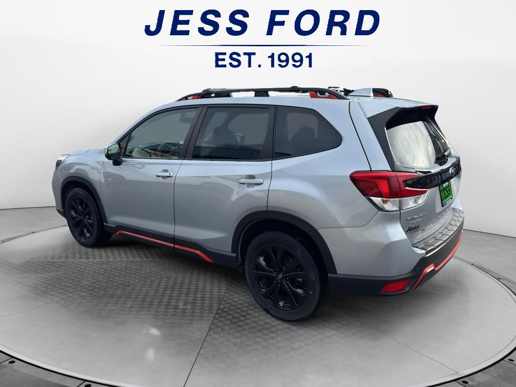 2021 Subaru Forester Sport photo 2
