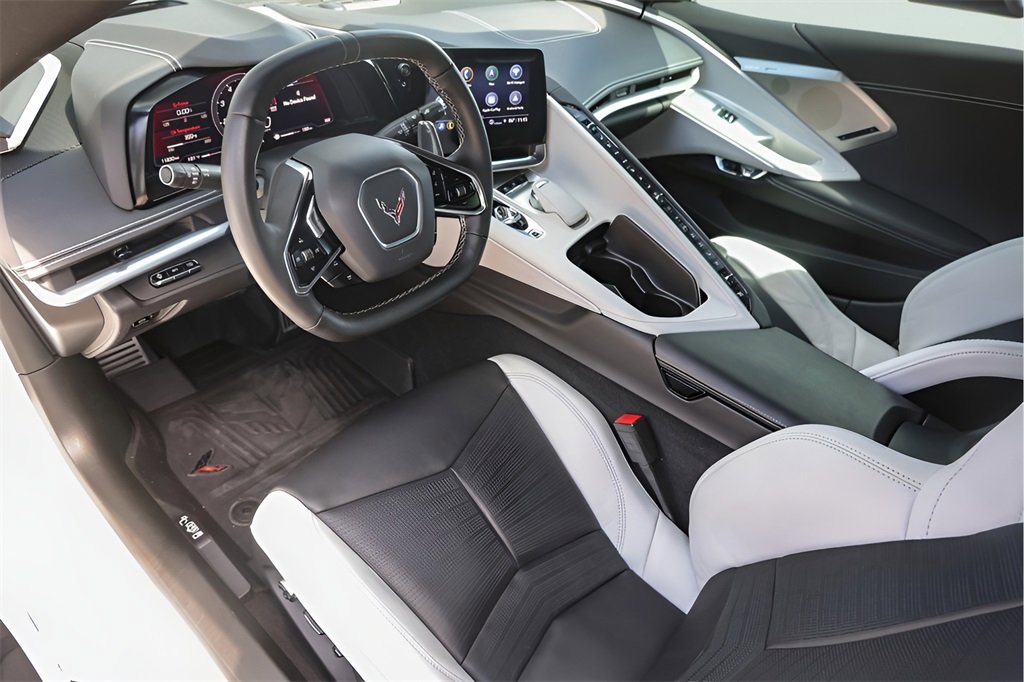 2021 Chevrolet Corvette Stingray 2LT photo 9