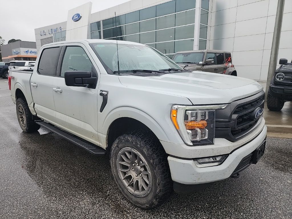 2023 Ford F-150 XLT's photo