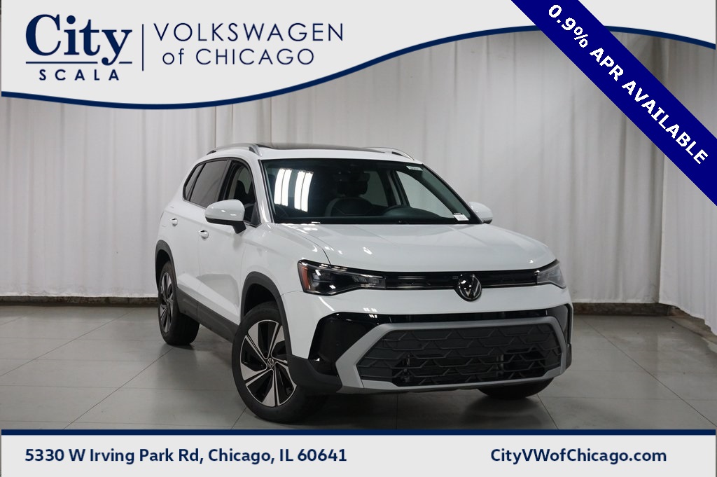 2025 Volkswagen Taos SE's photo