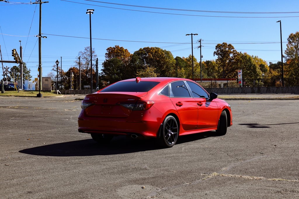 2022 Honda Civic Sport photo 4