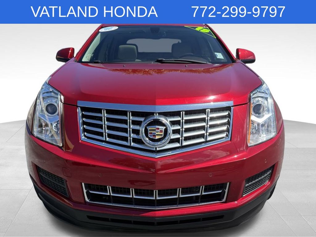 2015 Cadillac SRX Luxury photo 2