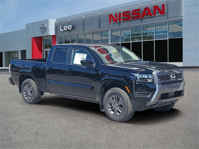 2026 Nissan Frontier SV's photo