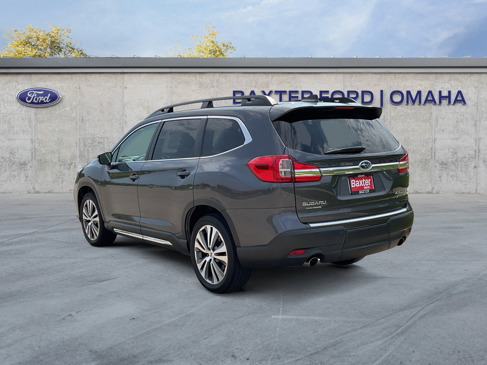 2022 Subaru Ascent Limited photo 5