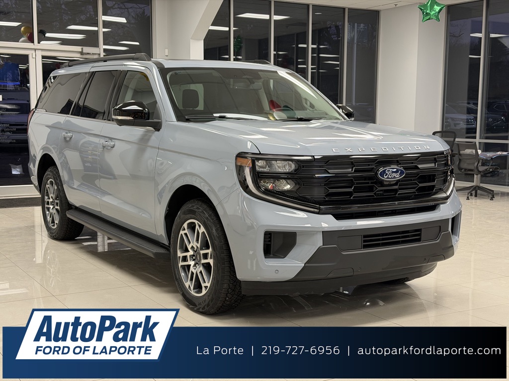 2026 Ford Expedition Active's photo