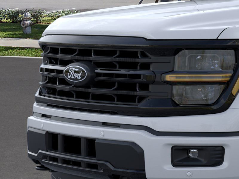 2025 Ford F-150 XLT photo 32