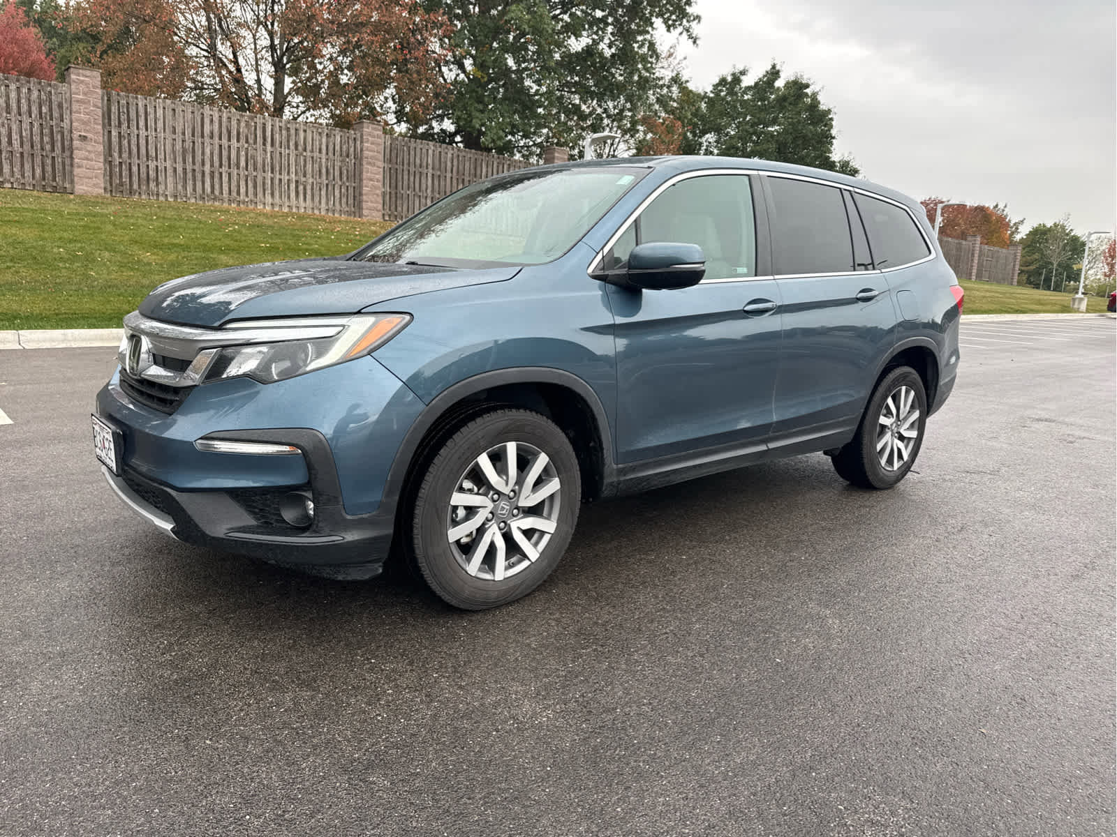 Used 2021 Honda Pilot EX-L with VIN 5FNYF6H56MB031409 for sale in Kansas City