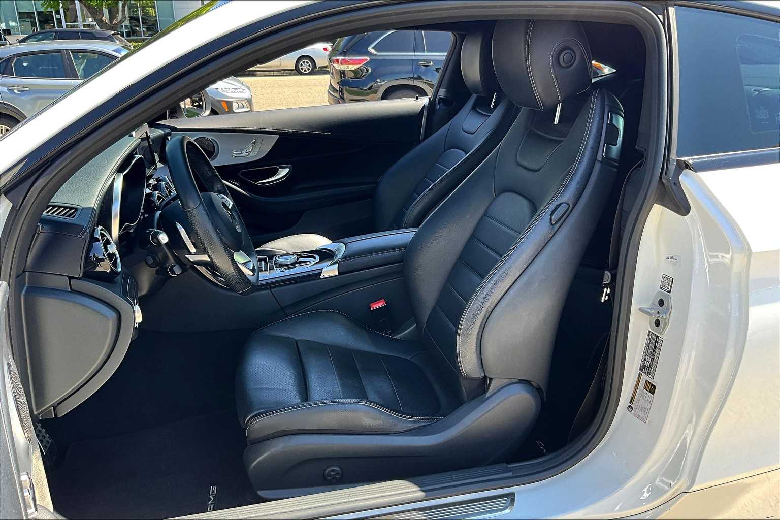 2017 Mercedes Benz C 300 photo 7