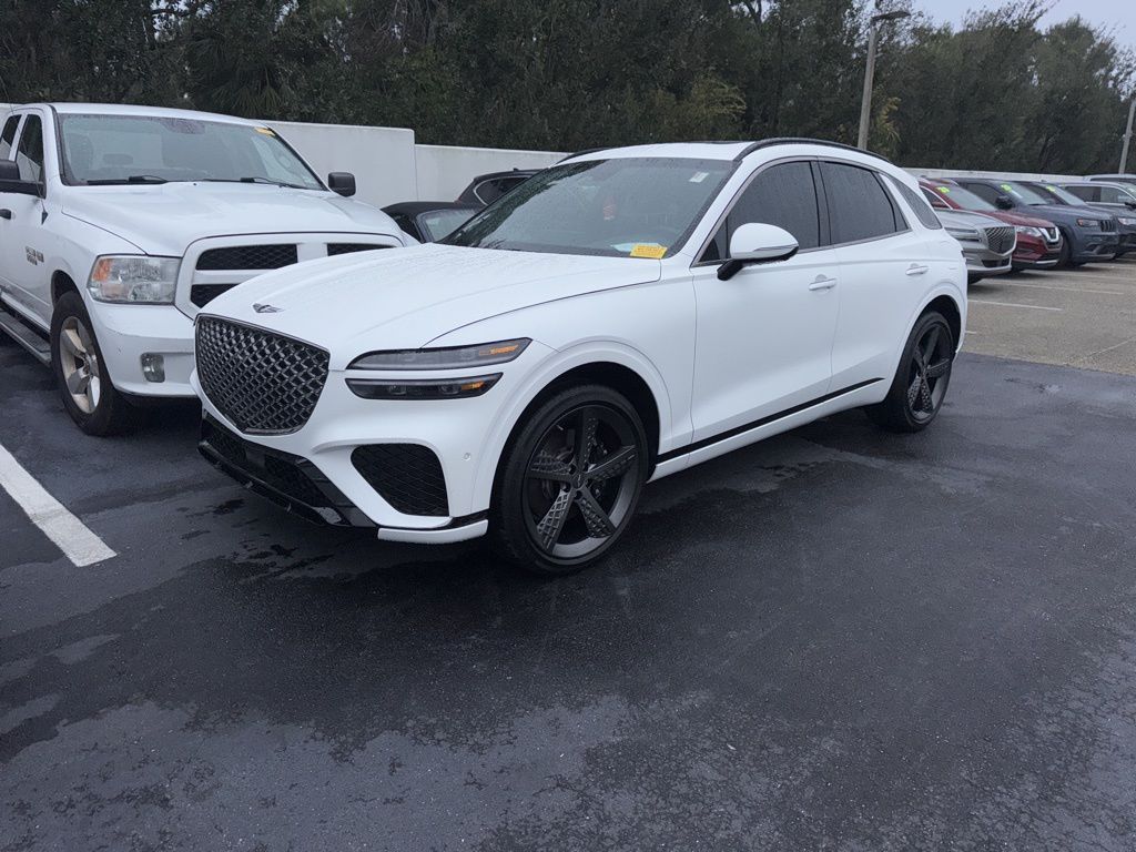 2025 GENESIS GV70 Standard's photo